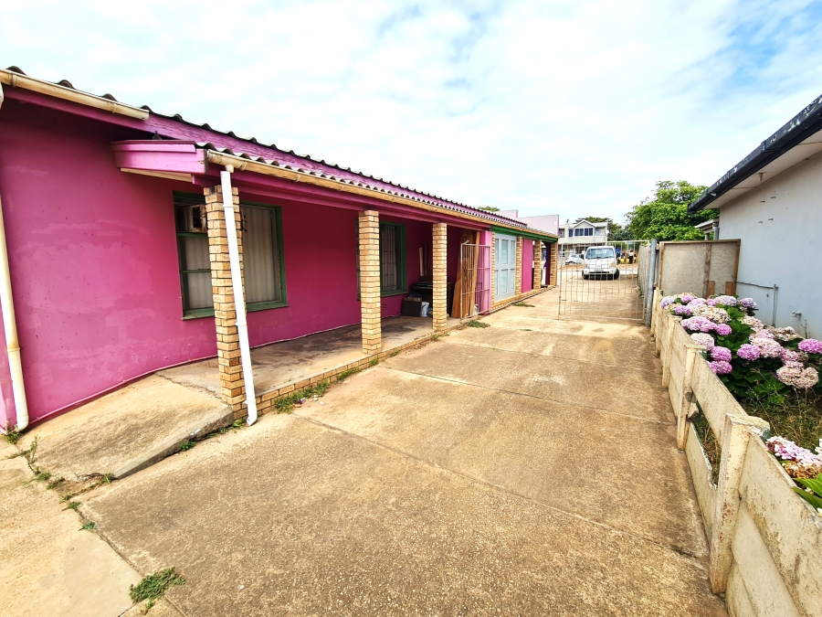 Commercial Property for Sale in Jeffreys Bay Central Eastern Cape